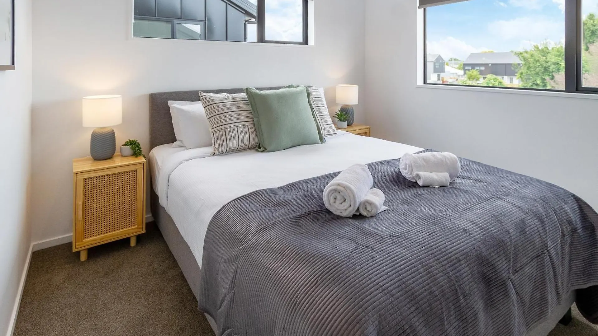 Apartmán 2Br Townhouse: Cosy, Close To City, Car Park Christchurch
